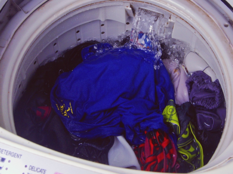 เครื่องซักผ้าหยอดเหรียญ