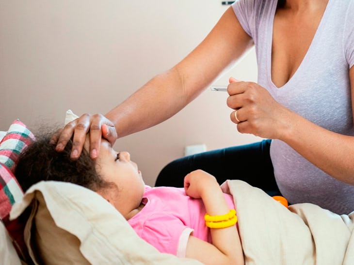 ลูกติดโควิด-19 หรือเป็นไข้ลงกระเพาะ