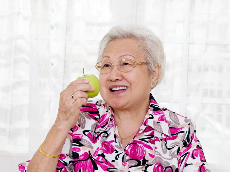 ประกันชีวิตผู้สูงอายุ 70 ปีขึ้นไป มีแบบไหนบ้าง?