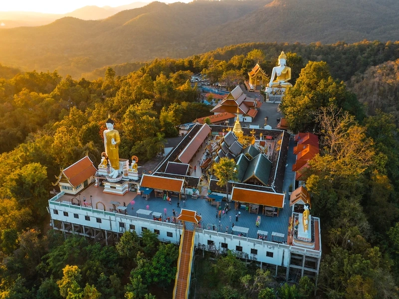 ไหว้หลวงพ่อทันใจ เชียงใหม่เสริมดวงการเงิน