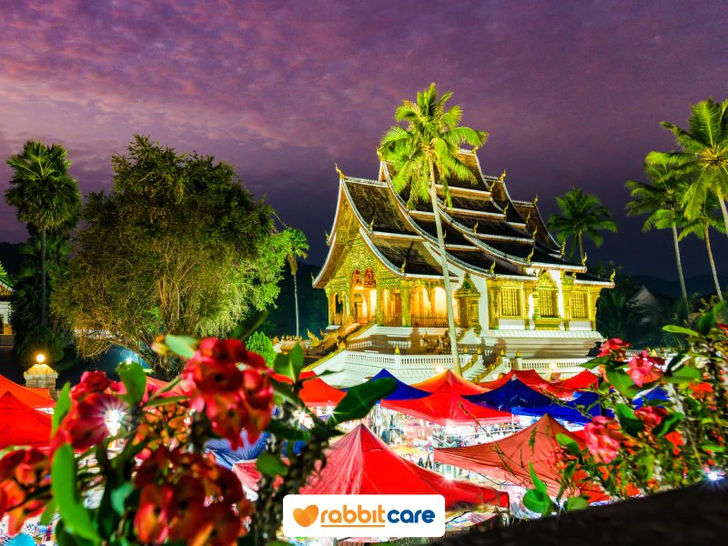 ตลาดมืดหลวงพระบาง
