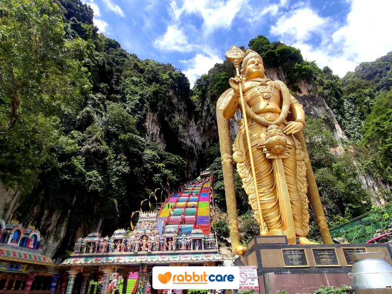 ถ้ำบาตู (Buta Cave)